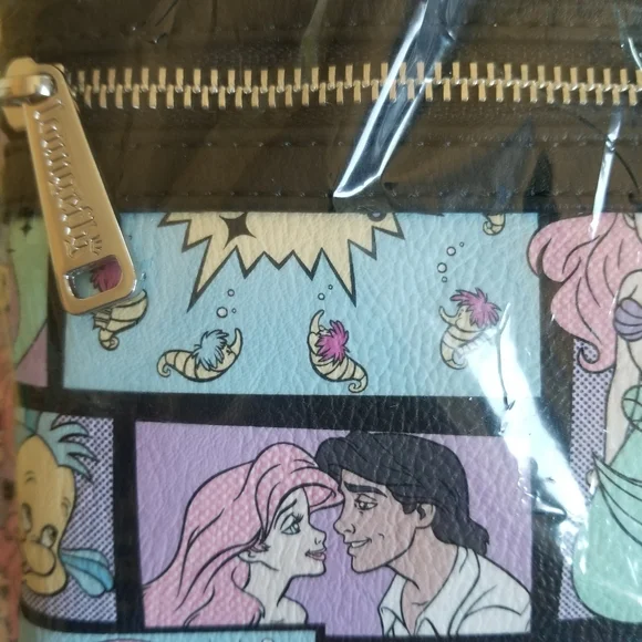 Loungefly x Little Mermaid mini backpack - Picture 8 of 9
